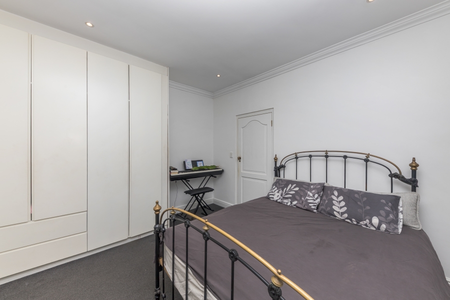 2 Bedroom Property for Sale in Claremont Upper Western Cape